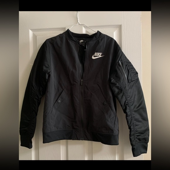 Nike Other - Nike Kids Black Puffer Jacket